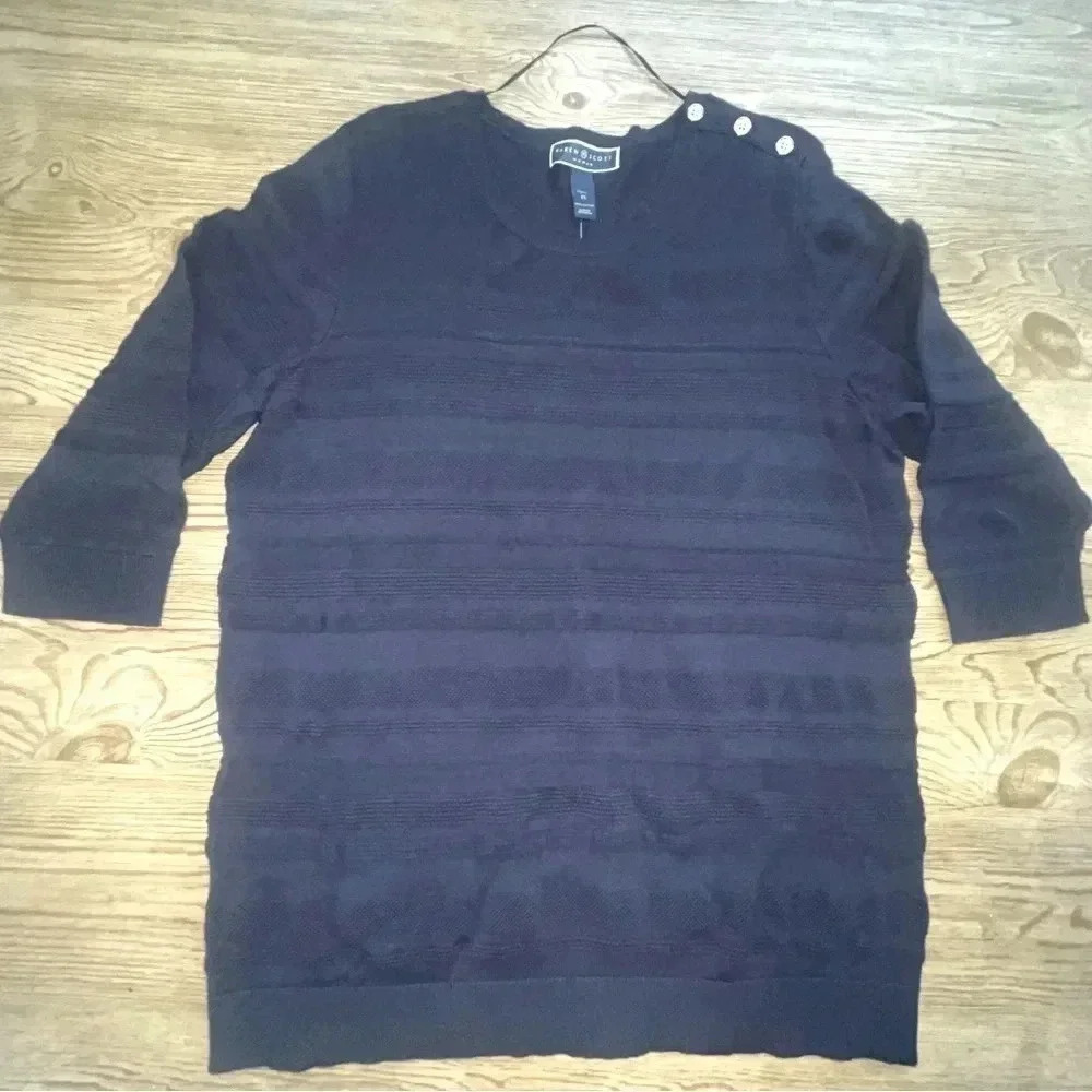 Karen Scott 1X navy long top